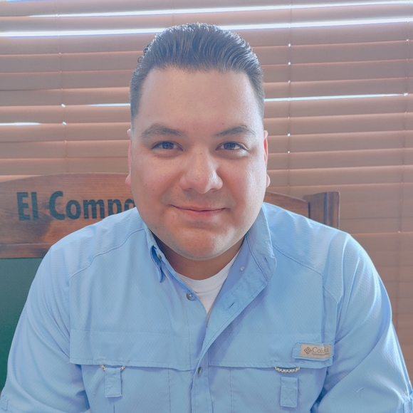 Meet your Posher, Kourtney - Picture 7 of 8